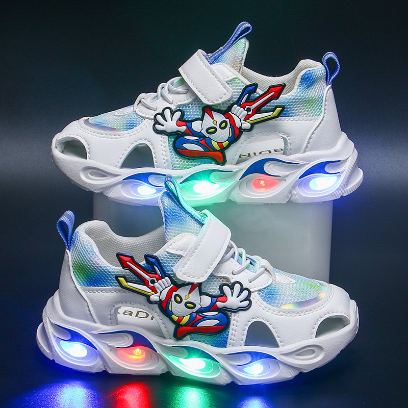 2023 Spring and Autumn New Boys' and Girls' Shoes with Lights, Breathable Mesh Surface, Non slip Soft soled Sandals for Primary School Students 2023 Spring and Autumn New Boys' and Girls' Shoes with Lights, Breathable Mesh Surface, Non slip Soft soled Sandals for Primary School Students