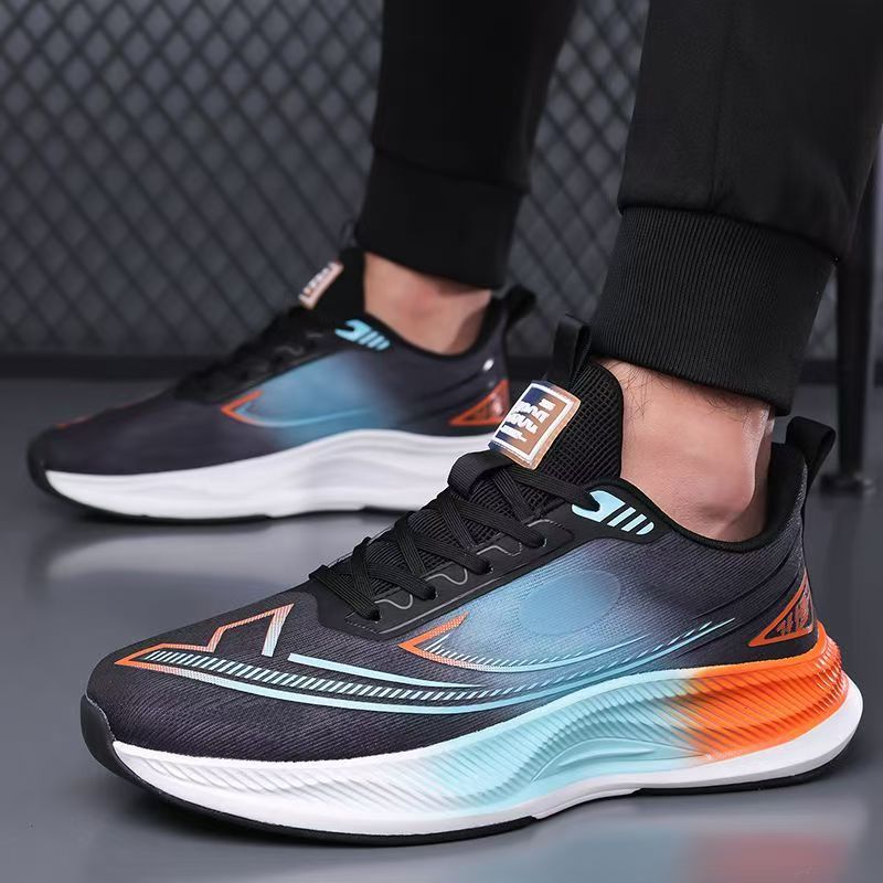 Cross border men's shoes 2025 spring and summer new casual sports shoes Flyknit running shoes Mesh breathable soft sole running shoes