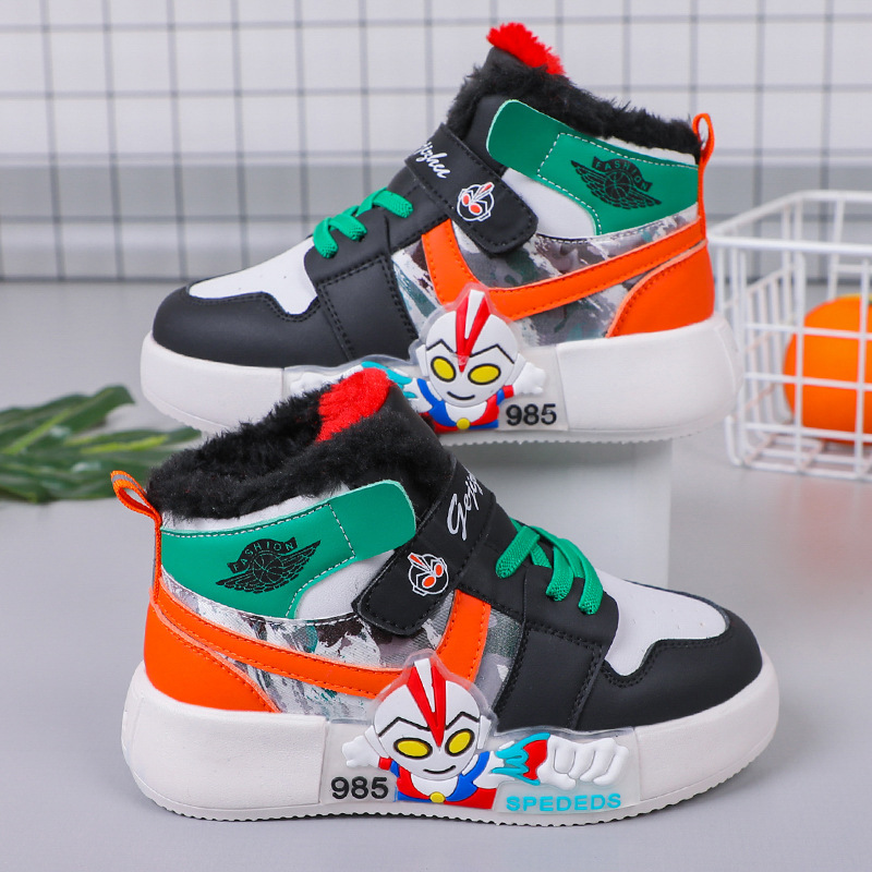 Children's board shoes 2022 autumn and winter new high top boys' sports shoes, solid soft soled running shoes for middle and large children, elementary school students