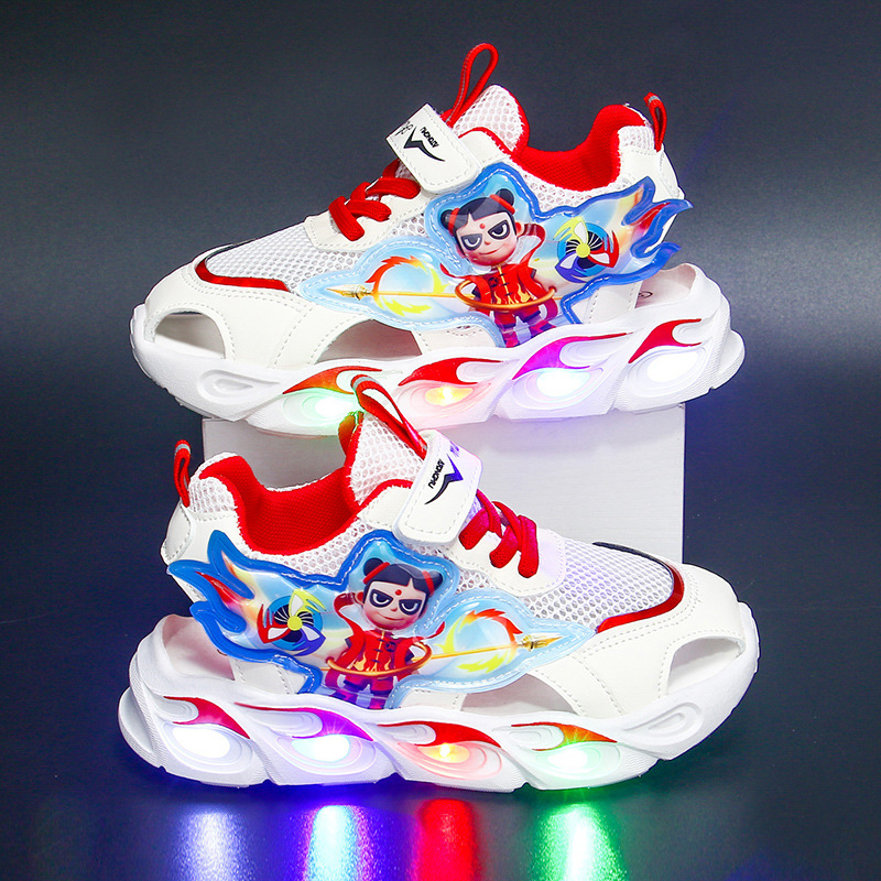 Nezha Boys' Sports Sandals 2025 Summer New Style Mesh Breathable Children's Shoes Boys' Soft Bottom Baotou Sandals