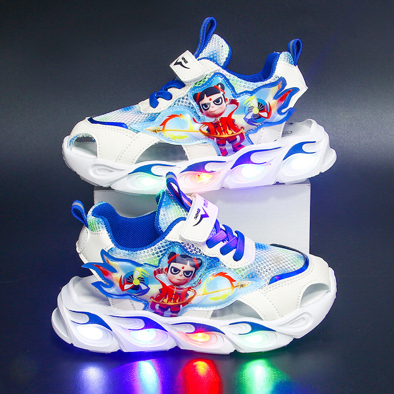 Nezha Boys' Sports Sandals 2025 Summer New Style Mesh Breathable Children's Shoes Boys' Soft Bottom Baotou Sandals Nezha Boys' Sports Sandals 2025 Summer New Style Mesh Breathable Children's Shoes Boys' Soft Bottom Baotou Sandals