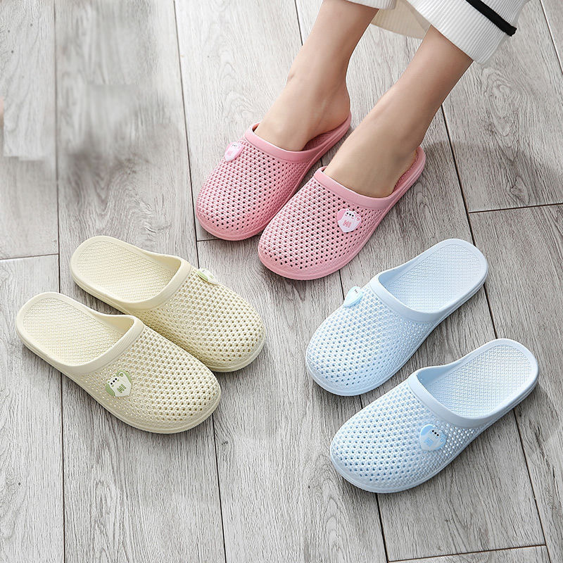 Summer New Flat Bottom Baotou Slippers for Women, Soft Bottom, Non slip, Indoor Bathroom, Beach, Casual Outerwear, Hollow out, Dragging Summer New Flat Bottom Baotou Slippers for Women, Soft Bottom, Non slip, Indoor Bathroom, Beach, Casual Outerwear, Hollow out, Dragging