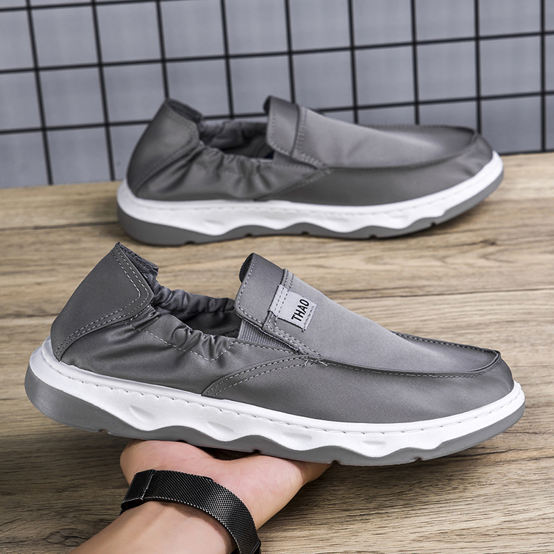 Leisure cloth shoes 2022 autumn new men's one foot stomping old Beijing cloth shoes, lazy shoes, ice silk canvas men's shoes