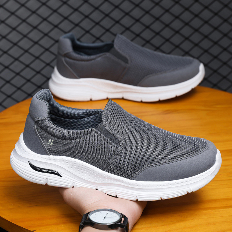 Cross border men's casual and fashionable 2024 summer new mesh breathable shoes, healthy walking soft soled lightweight running shoes wholesale