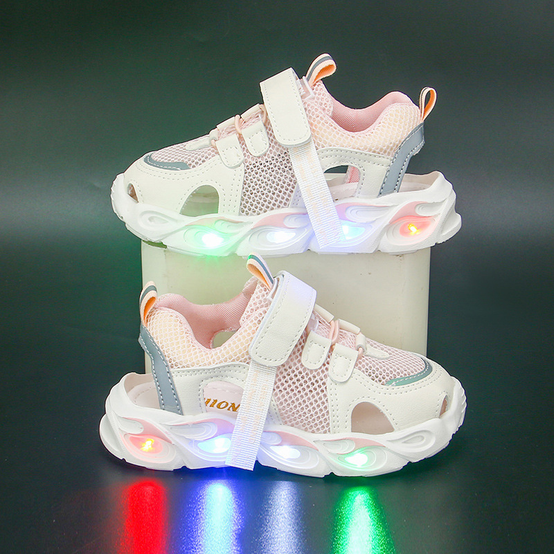 2023 Summer Edition Children's Sandals with Lights, Girls' Headless Sandals, Hollow Mesh, Korean Edition Soft soled Sports Shoes for Elementary School Students 2023 Summer Edition Children's Sandals with Lights, Girls' Headless Sandals, Hollow Mesh, Korean Edition Soft soled Sports Shoes for Elementary School Students