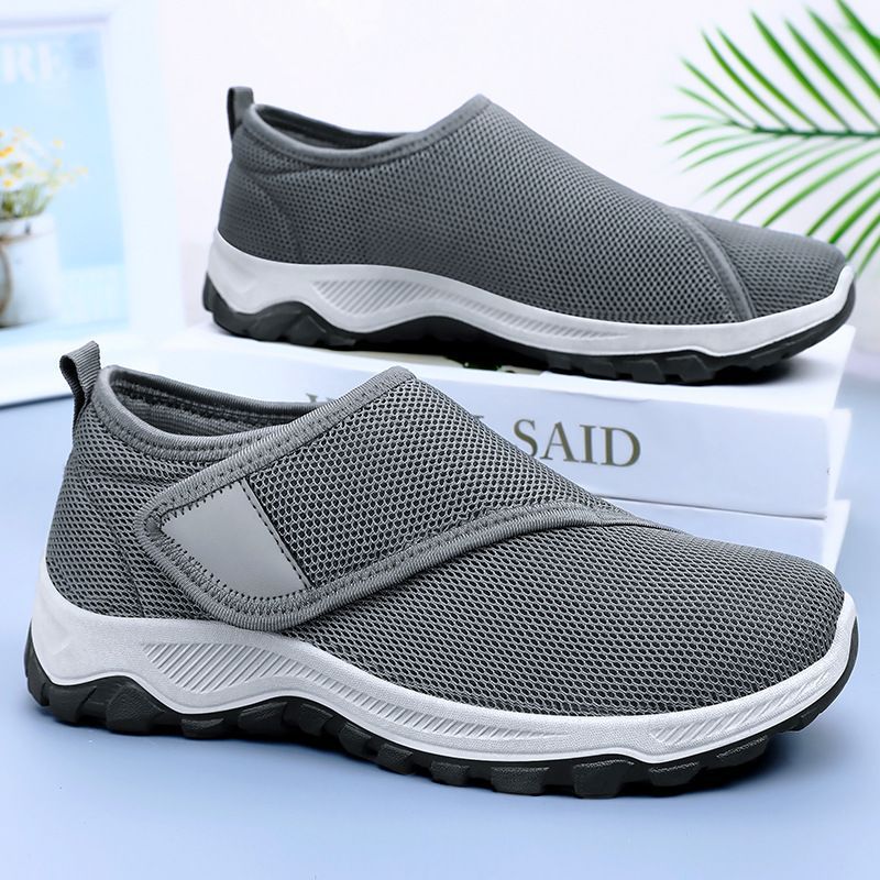 Men's spring new mesh breathable casual shoes, convenient Velcro elderly shoes, middle-aged and elderly couple walking shoes Men's spring new mesh breathable casual shoes, convenient Velcro elderly shoes, middle-aged and elderly couple walking shoes