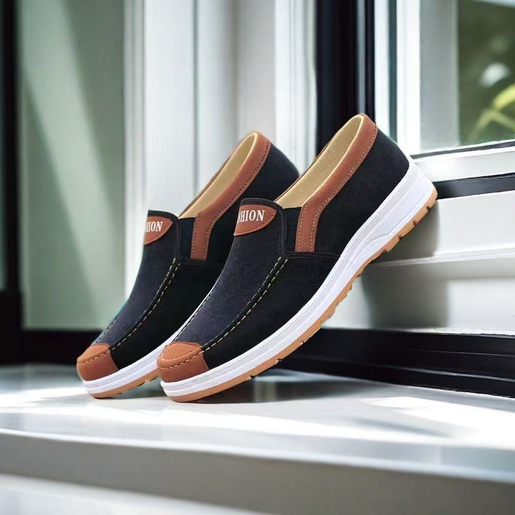 Men's old Beijing cloth shoes with cow tendon sole, casual, simple, anti slip, wear-resistant, comfortable and work shoes for driving with just one foot on the cloth shoes