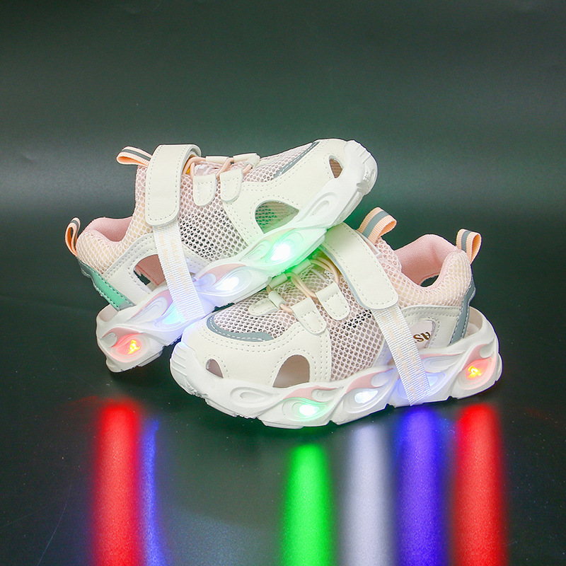 2023 Summer Edition Children's Sandals with Lights, Girls' Headless Sandals, Hollow Mesh, Korean Edition Soft soled Sports Shoes for Elementary School Students 2023 Summer Edition Children's Sandals with Lights, Girls' Headless Sandals, Hollow Mesh, Korean Edition Soft soled Sports Shoes for Elementary School Students