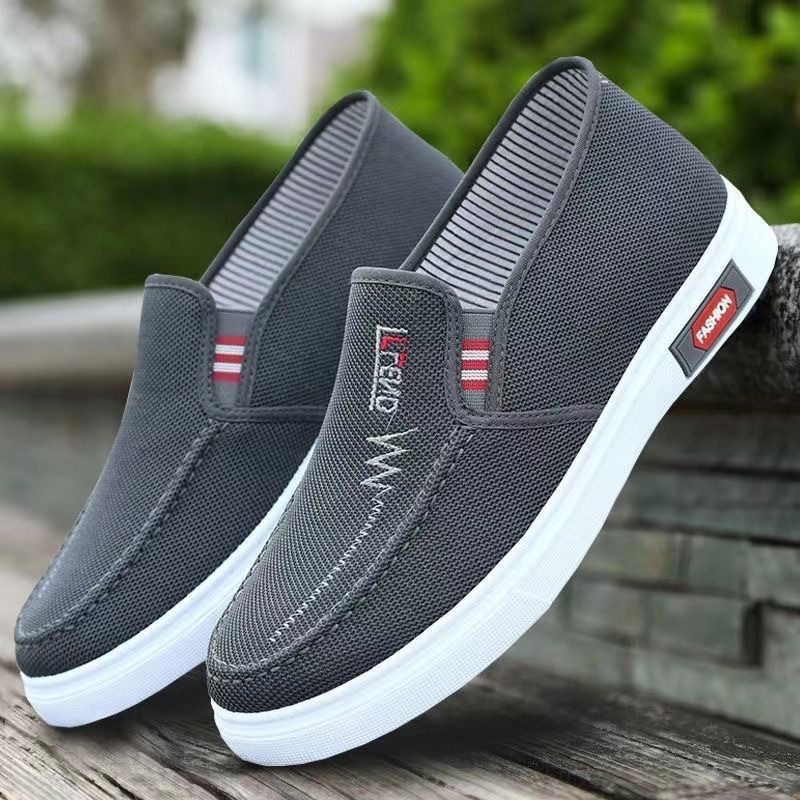 Anti slip and wear-resistant cowhide sole: Old Beijing cloth shoes, men's board shoes, lightweight and breathable canvas shoes, comfortable and soft work shoes