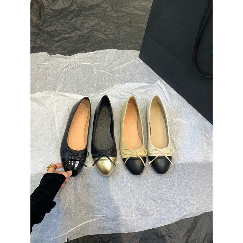2024 new flat bottomed round toe bow ballet shoes with small fragrance, soft sole, light fairy style, one foot kick, color blocked single shoe 2024 new flat bottomed round toe bow ballet shoes with small fragrance, soft sole, light fairy style, one foot kick, color blocked single shoe