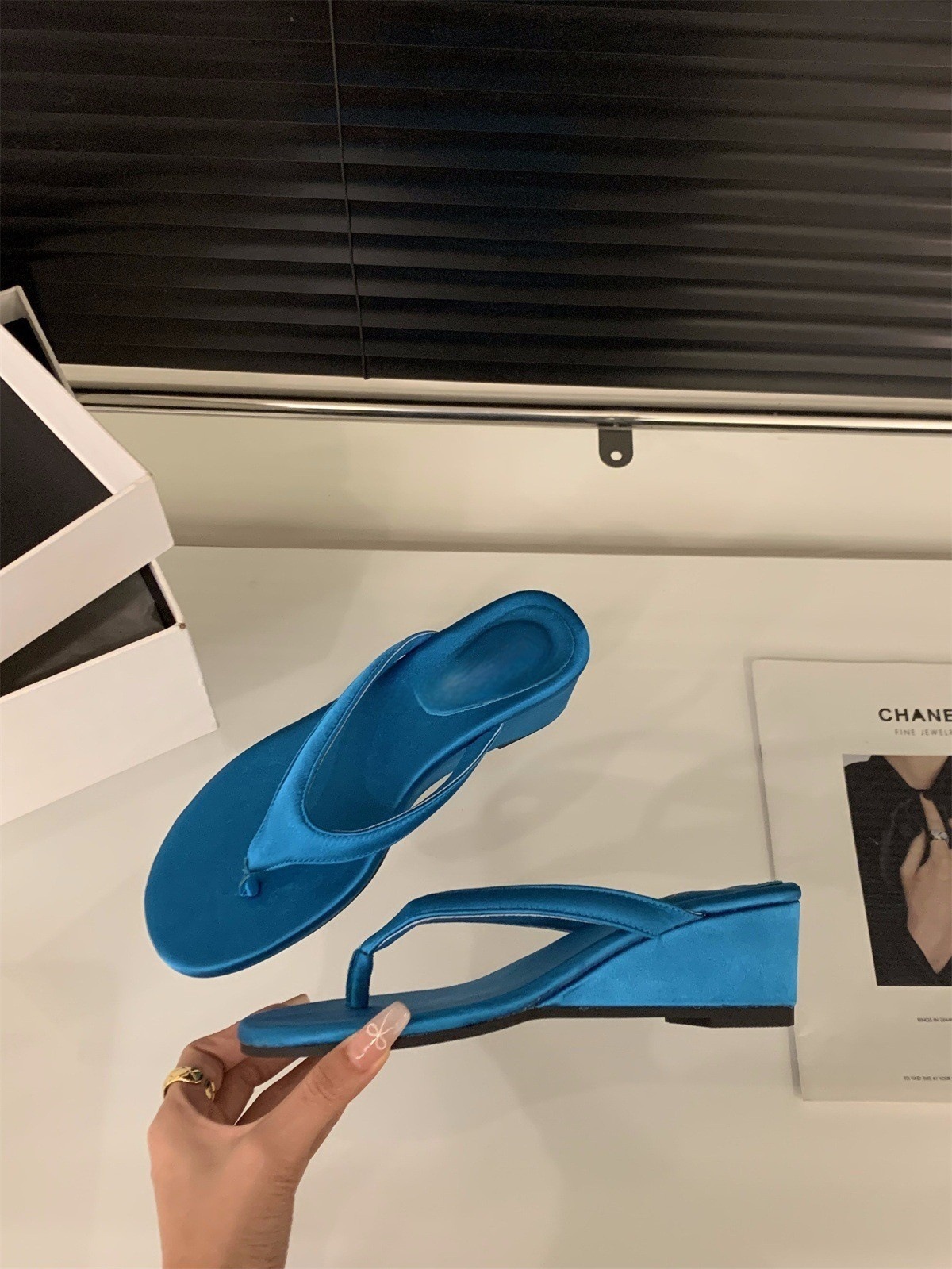 Slope heel high-heeled flip flops, women's shoes for outdoor wear, 2025 summer leopard print flip flops, small cool sandals, red sandals Slope heel high-heeled flip flops, women's shoes for outdoor wear, 2025 summer leopard print flip flops, small cool sandals, red sandals