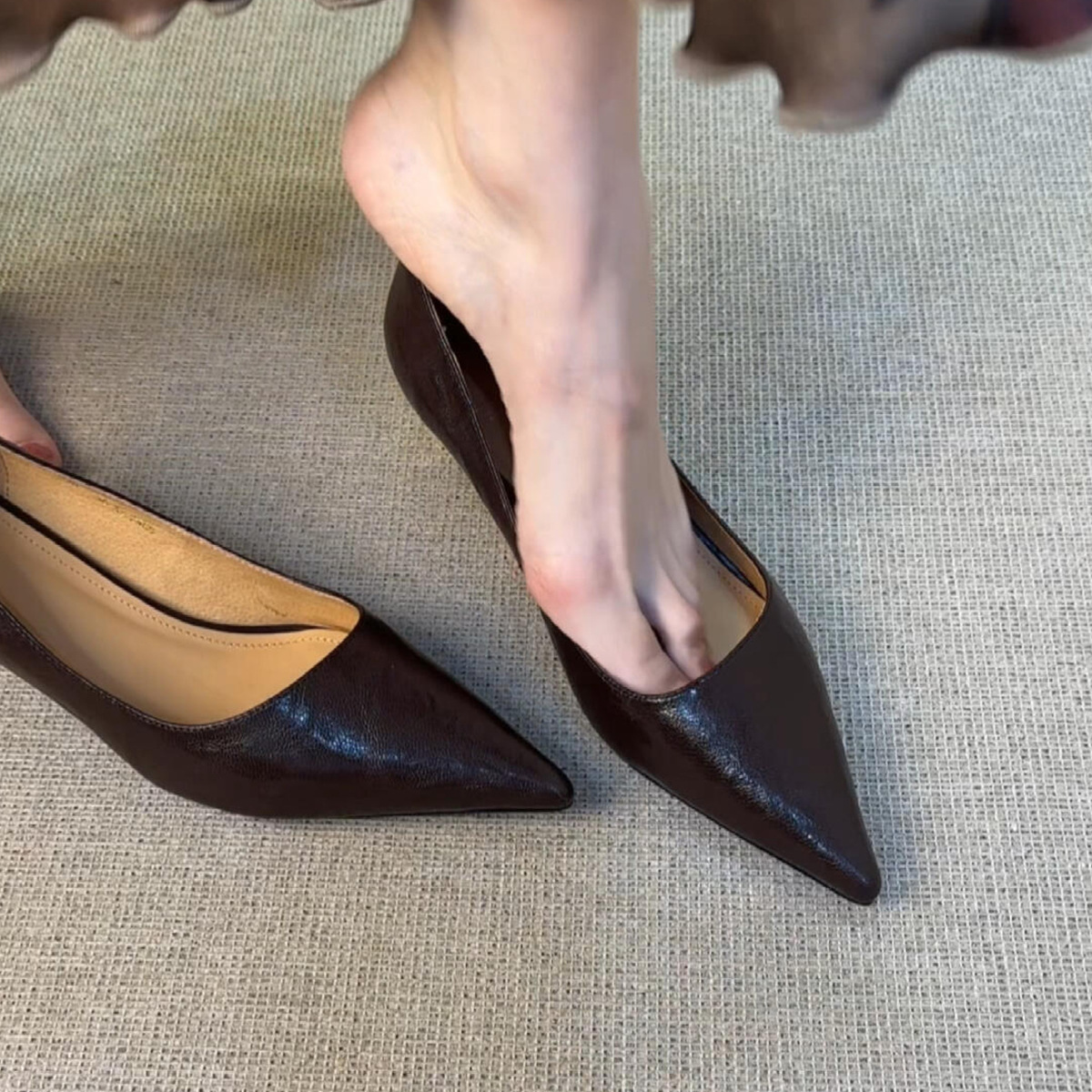 French commuting versatile high heels for women with pointed toes and shallow mouth temperament, stepping on professional Mary Jane single shoes French commuting versatile high heels for women with pointed toes and shallow mouth temperament, stepping on professional Mary Jane single shoes