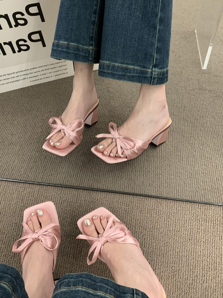 French high-end silk bow thick heel sandals for women's outdoor wear, 2023 new summer open toe high heels