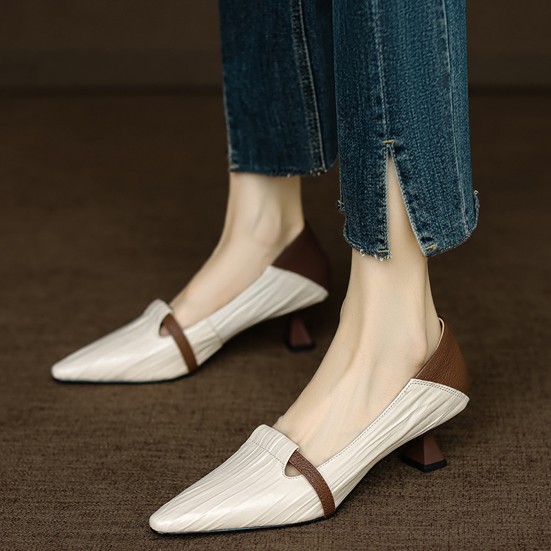 Encounter in Paris~Temperament Pointed Point Color blocked One foot Shoes Women's Shallow Mouth Retro Cat Heel High Heels