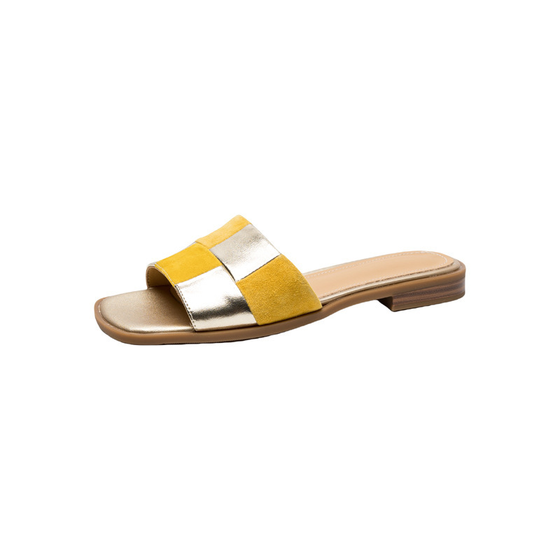 French Gold Flat Slippers for Women 2025 New Summer Outerwear Weaving Exquisite Soft Bottom Comfortable Open toed Cool Slippers French Gold Flat Slippers for Women 2025 New Summer Outerwear Weaving Exquisite Soft Bottom Comfortable Open toed Cool Slippers