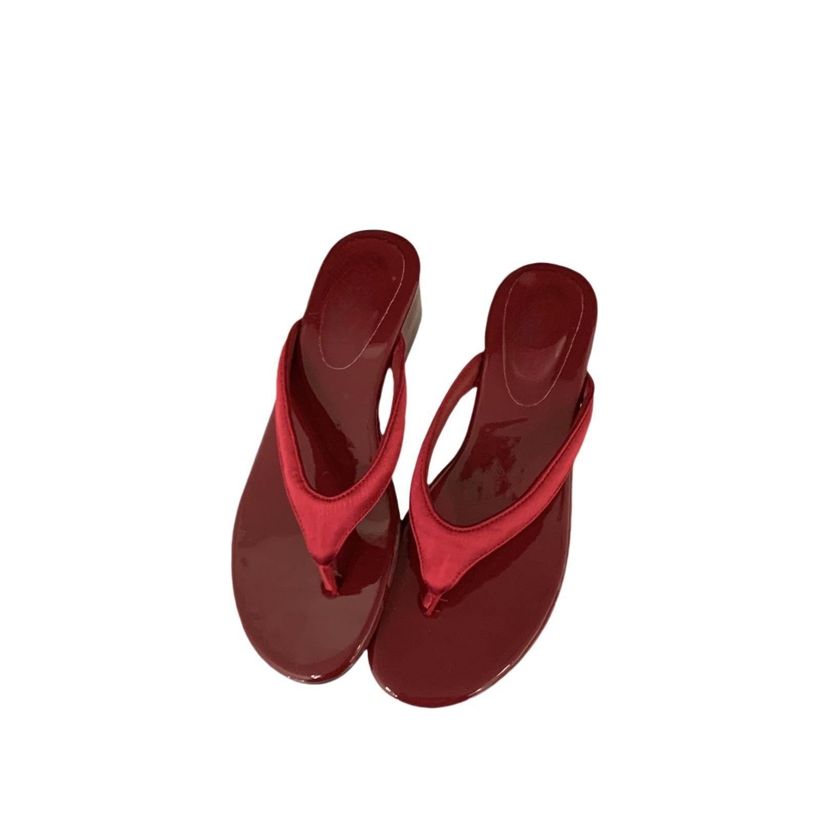 Slope heel high-heeled flip flops, women's shoes for outdoor wear, 2025 summer leopard print flip flops, small cool sandals, red sandals Slope heel high-heeled flip flops, women's shoes for outdoor wear, 2025 summer leopard print flip flops, small cool sandals, red sandals