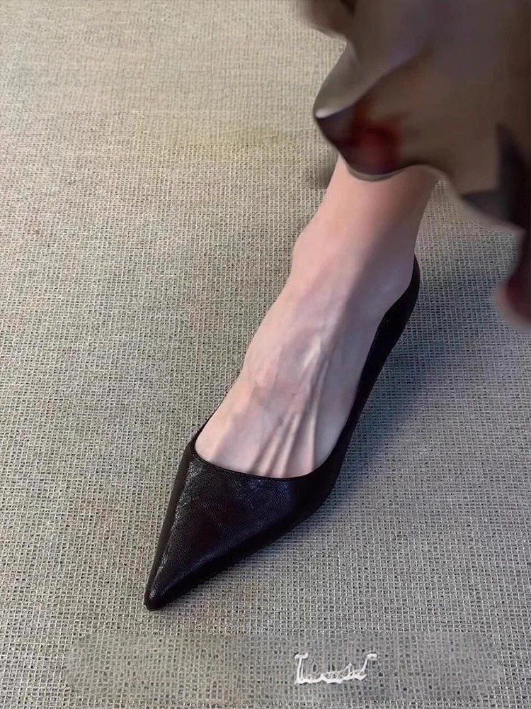 French commuting versatile high heels for women with pointed toes and shallow mouth temperament, stepping on professional Mary Jane single shoes French commuting versatile high heels for women with pointed toes and shallow mouth temperament, stepping on professional Mary Jane single shoes