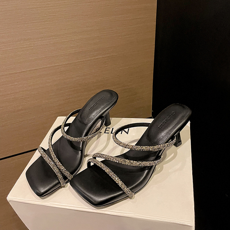 Fairy Feng Shui Diamond with Cool Slippers for Women Wearing Outdoor Summer Square Head Stepping on Shit Feeling High Heels Fashion Sandals Fairy Feng Shui Diamond with Cool Slippers for Women Wearing Outdoor Summer Square Head Stepping on Shit Feeling High Heels Fashion Sandals