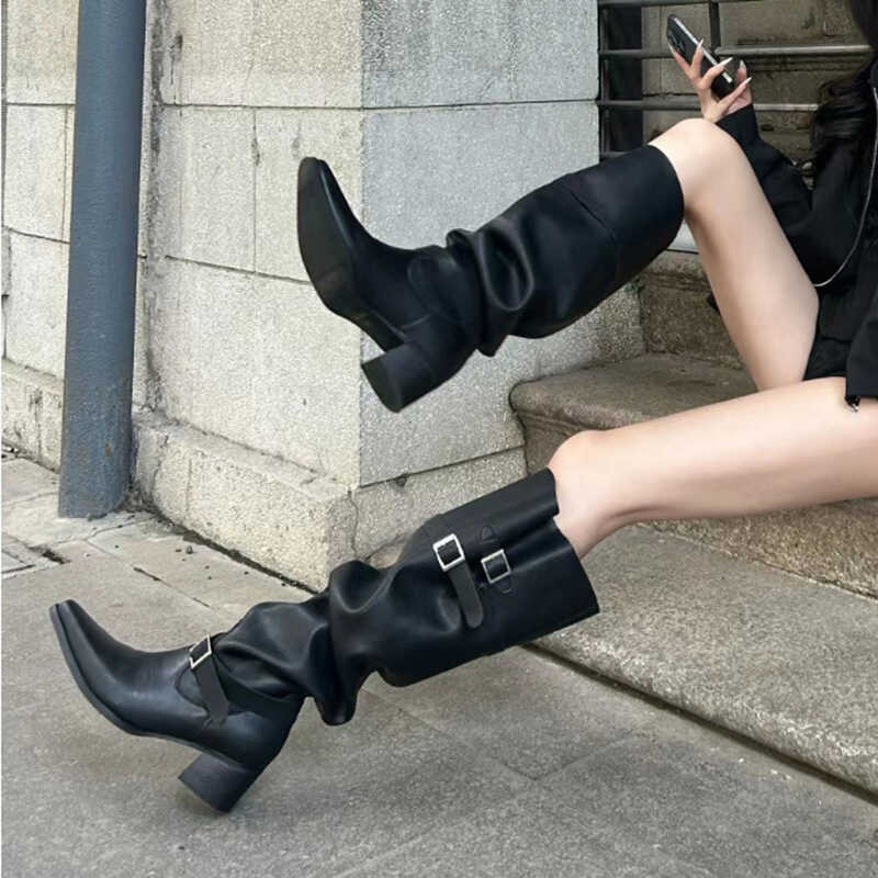Korean version of large walled pile boots, women's thick boots can't keep up with knee boots, 2024 autumn edition belt buckle western boots fashion boots
