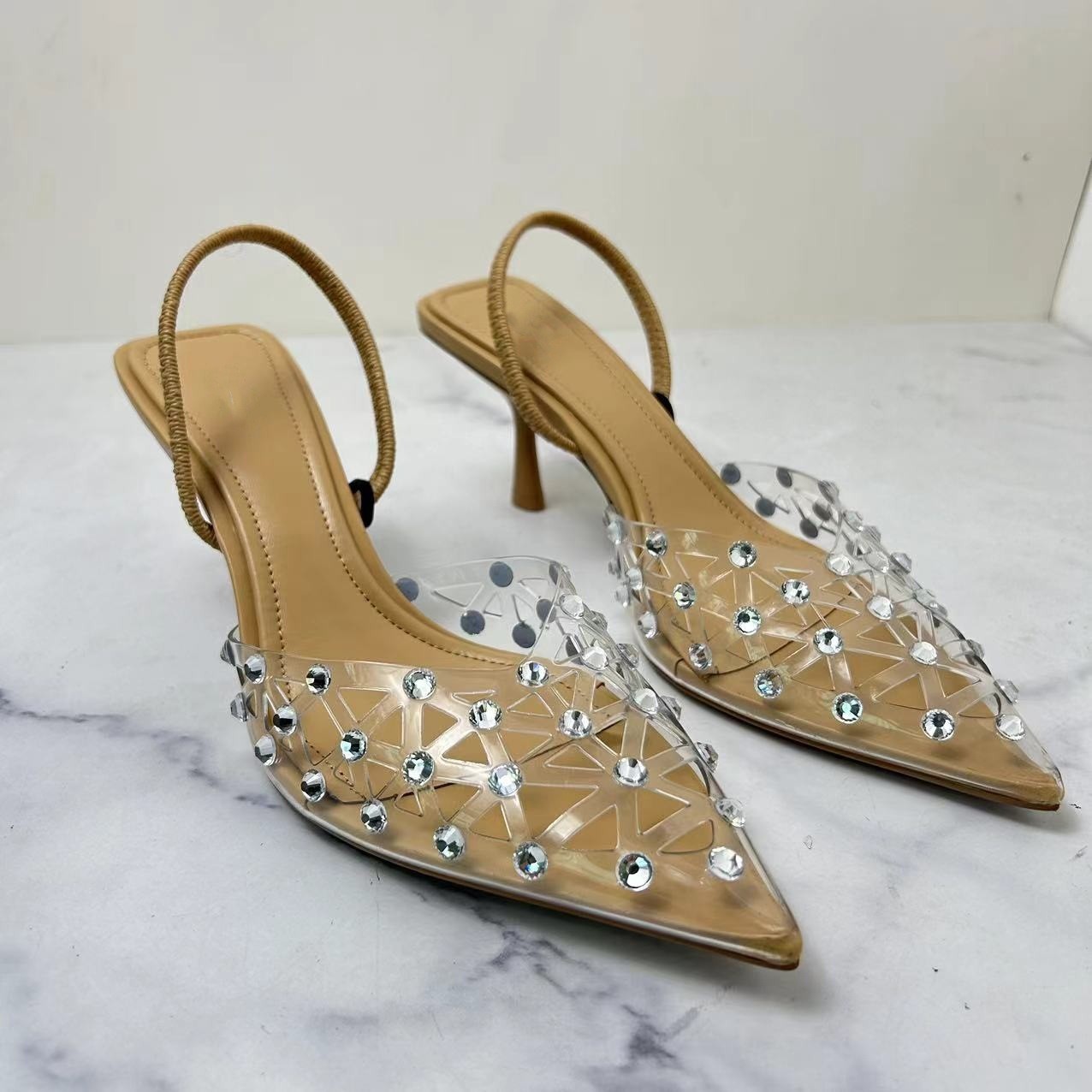 ZA Baotou PVC Transparent Fine Heel Sandals for Women 2024 New Water Diamond European and American Style Versatile Pointed High Heels for Women ZA Baotou PVC Transparent Fine Heel Sandals for Women 2024 New Water Diamond European and American Style Versatile Pointed High Heels for Women