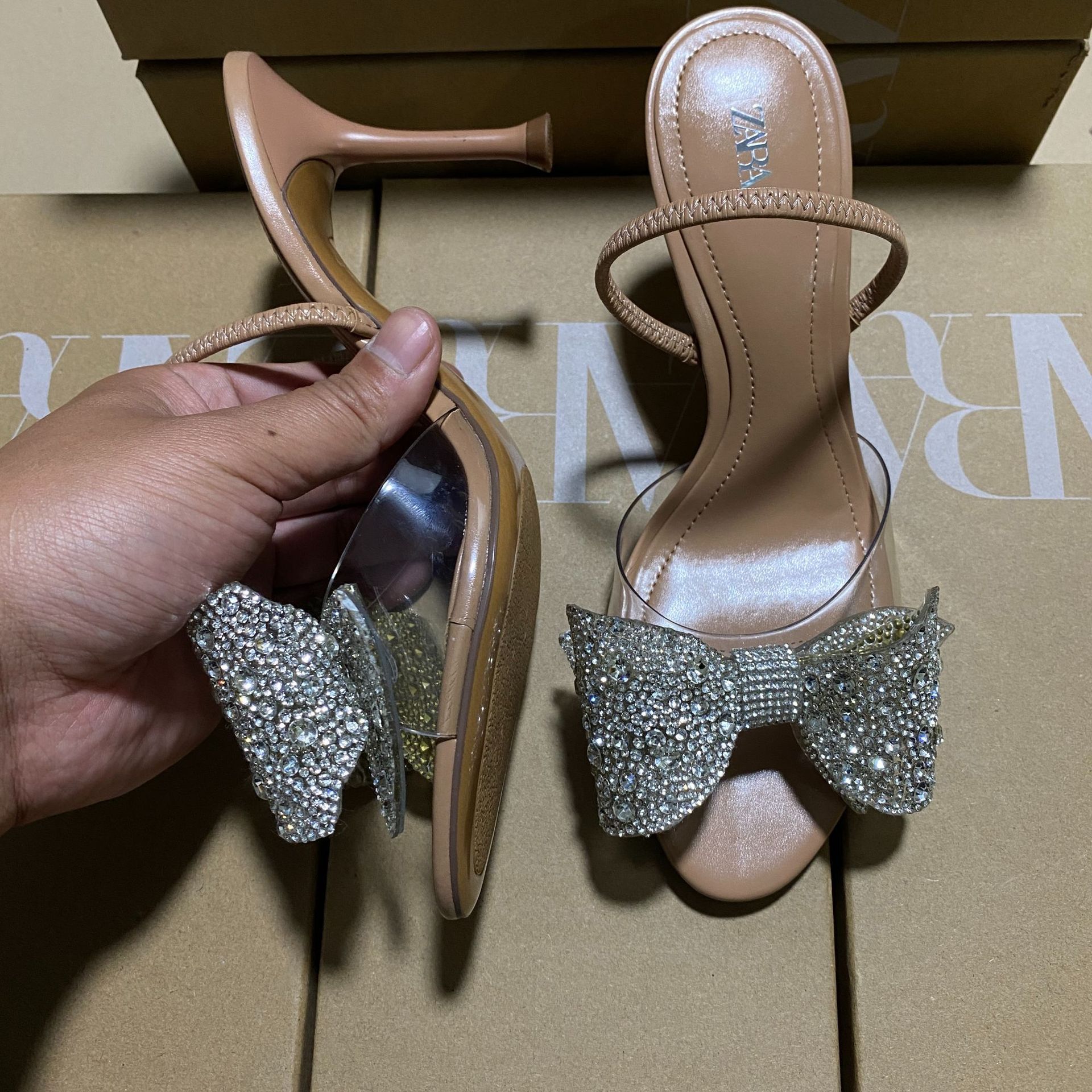 ZA rhinestone one-piece high-heeled sandals for summer 2025, new butterfly dew toe, slim heel, versatile sandals for outdoor wear ZA rhinestone one-piece high-heeled sandals for summer 2025, new butterfly dew toe, slim heel, versatile sandals for outdoor wear