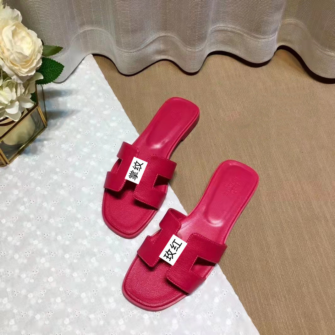 2025 New European and American Summer Genuine Leather Casual Slippers for Women's Fashion Outerwear Versatile Flat Bottom Straw Sandals 2025 New European and American Summer Genuine Leather Casual Slippers for Women's Fashion Outerwear Versatile Flat Bottom Straw Sandals