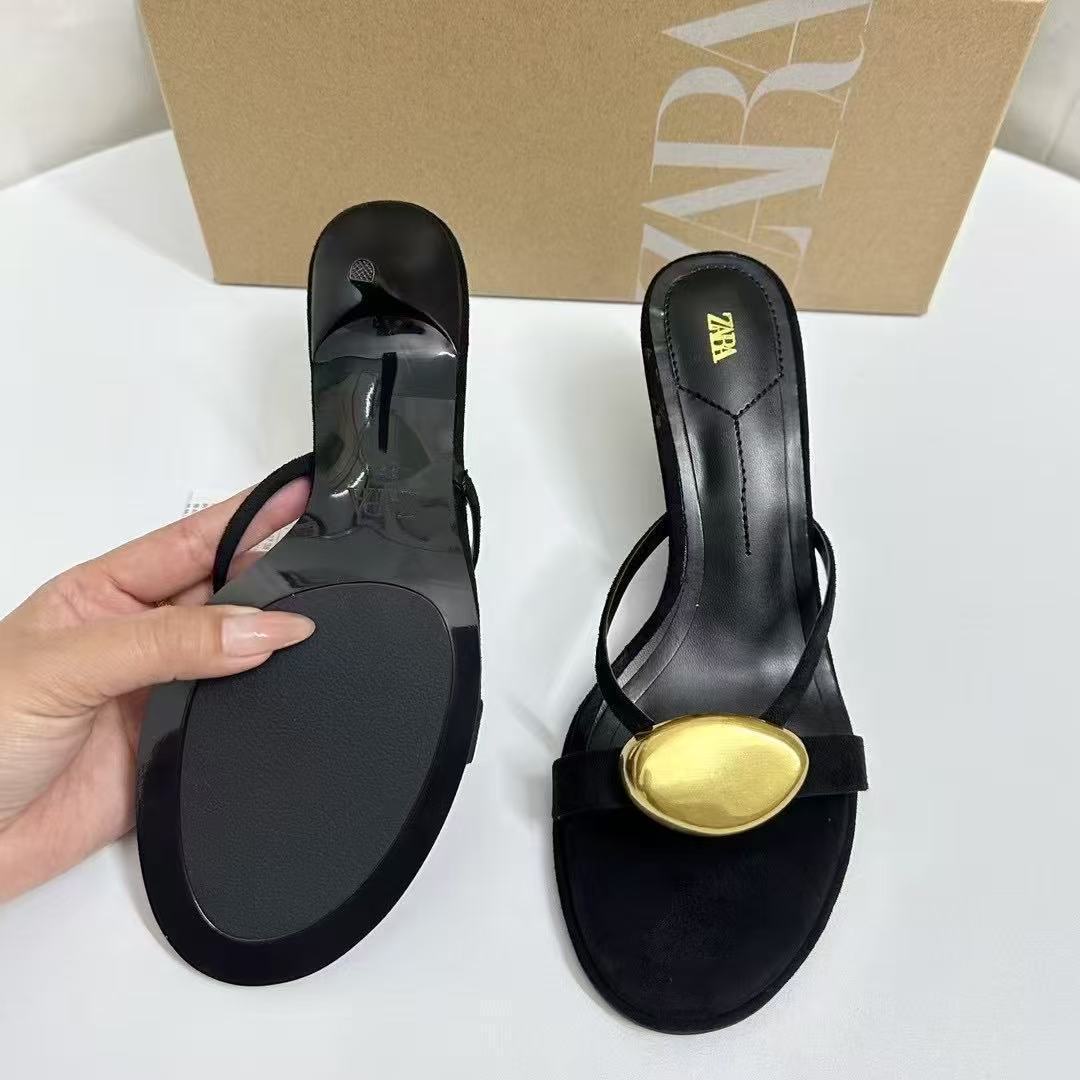 2025 Spring/Summer New Metal Buckle Black Straight Heel Women's Sandals with Thin Heels and Open Toes, Fashion Outerwear 2025 Spring/Summer New Metal Buckle Black Straight Heel Women's Sandals with Thin Heels and Open Toes, Fashion Outerwear