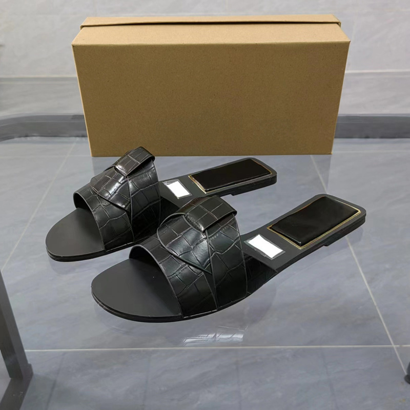 ZA New Product: Large Sized Flat Shoes for Foreign Trade in Europe and America, 2024 Summer Round Headed Fashion Beach Sandals, Women's Outdoor Cool Slippers ZA New Product: Large Sized Flat Shoes for Foreign Trade in Europe and America, 2024 Summer Round Headed Fashion Beach Sandals, Women's Outdoor Cool Slippers