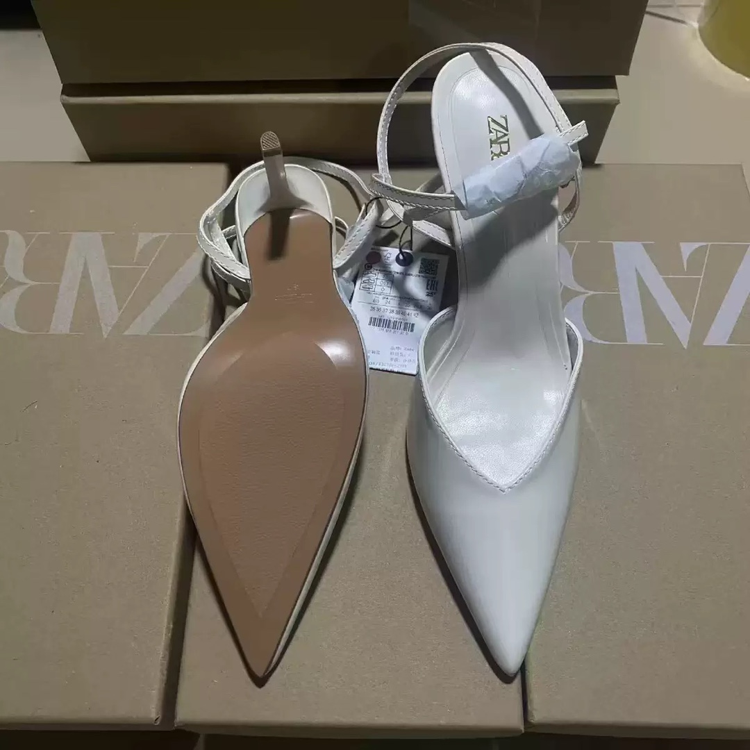 Za2025 Spring New Product: Lacquered Leather Effect with Decorative Pointed High Heels, Dew Heels, Fine Heels, Muller Shoes, Headless and Empty Sandals Za2025 Spring New Product: Lacquered Leather Effect with Decorative Pointed High Heels, Dew Heels, Fine Heels, Muller Shoes, Headless and Empty Sandals