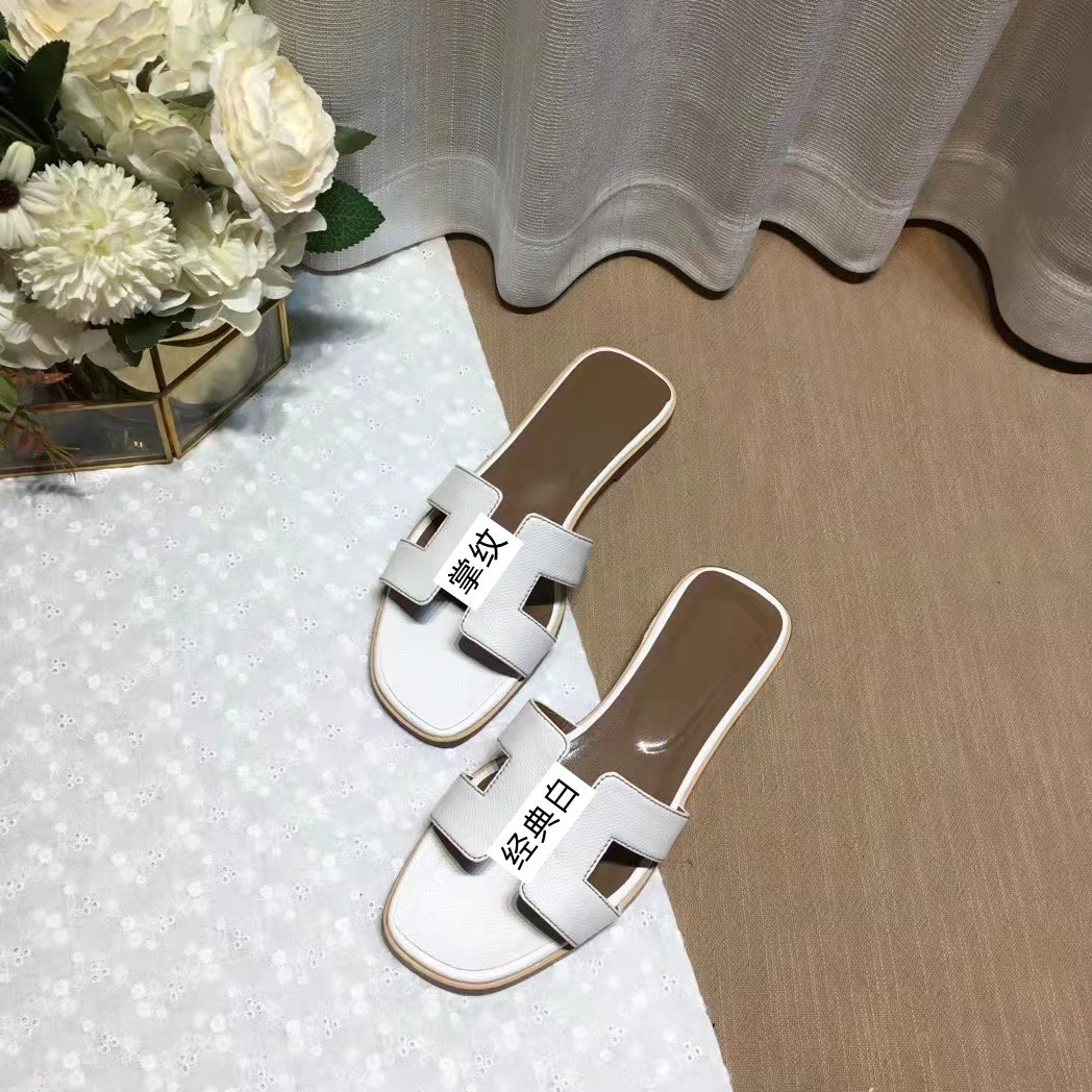 2025 New European and American Summer Genuine Leather Casual Slippers for Women's Fashion Outerwear Versatile Flat Bottom Straw Sandals 2025 New European and American Summer Genuine Leather Casual Slippers for Women's Fashion Outerwear Versatile Flat Bottom Straw Sandals