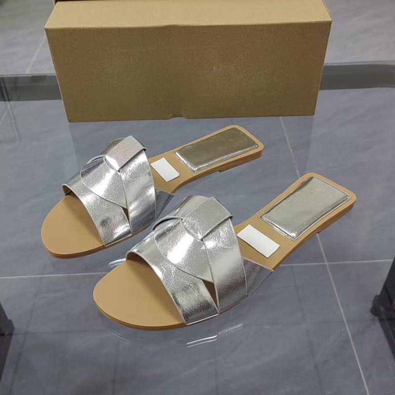 ZA New Product: Large Sized Flat Shoes for Foreign Trade in Europe and America, 2024 Summer Round Headed Fashion Beach Sandals, Women's Outdoor Cool Slippers ZA New Product: Large Sized Flat Shoes for Foreign Trade in Europe and America, 2024 Summer Round Headed Fashion Beach Sandals, Women's Outdoor Cool Slippers
