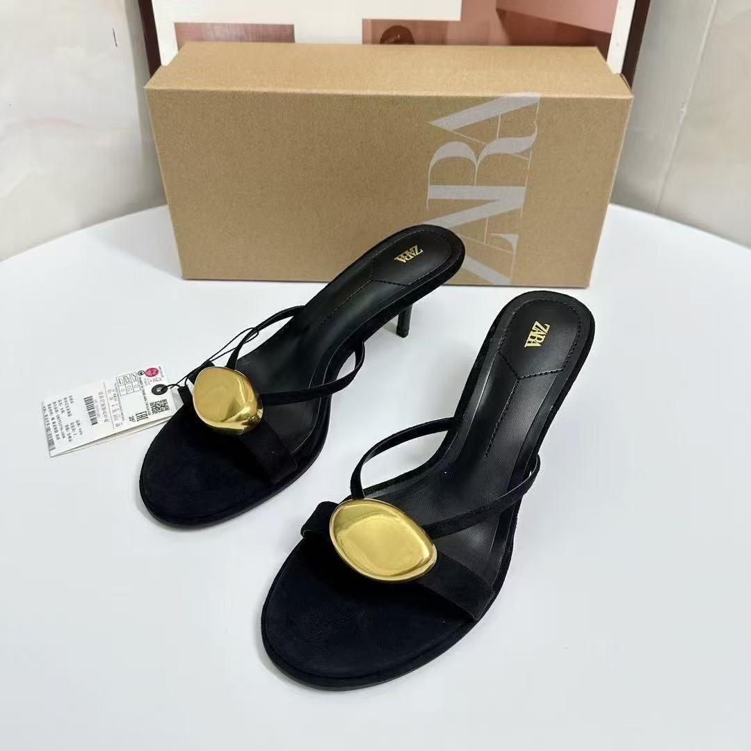 2025 Spring/Summer New Metal Buckle Black Straight Heel Women's Sandals with Thin Heels and Open Toes, Fashion Outerwear 2025 Spring/Summer New Metal Buckle Black Straight Heel Women's Sandals with Thin Heels and Open Toes, Fashion Outerwear