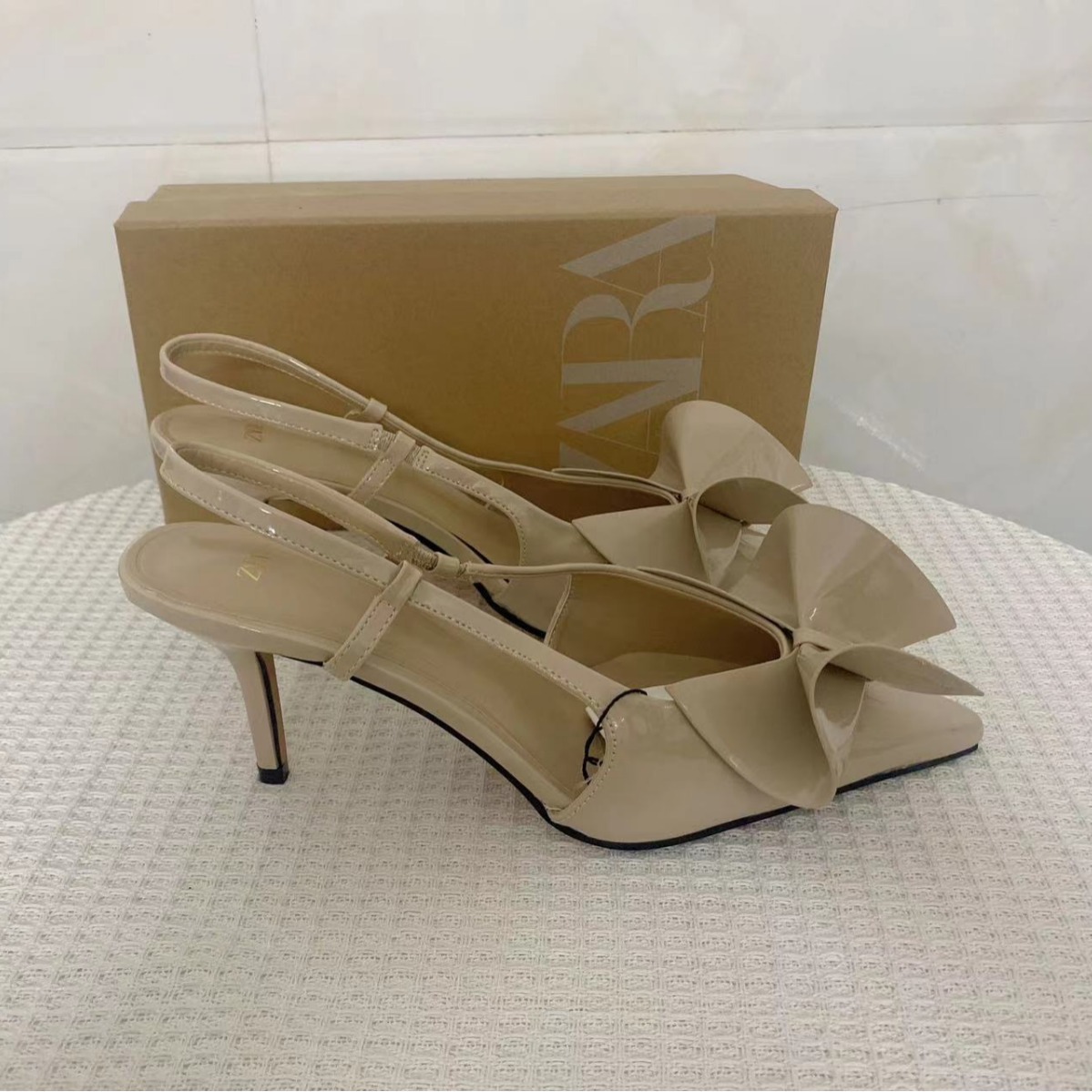 ZA women's new shoes 2024 summer bow decoration pointed back strap high-heeled Mueller shoes, one button high-heeled sandals ZA women's new shoes 2024 summer bow decoration pointed back strap high-heeled Mueller shoes, one button high-heeled sandals