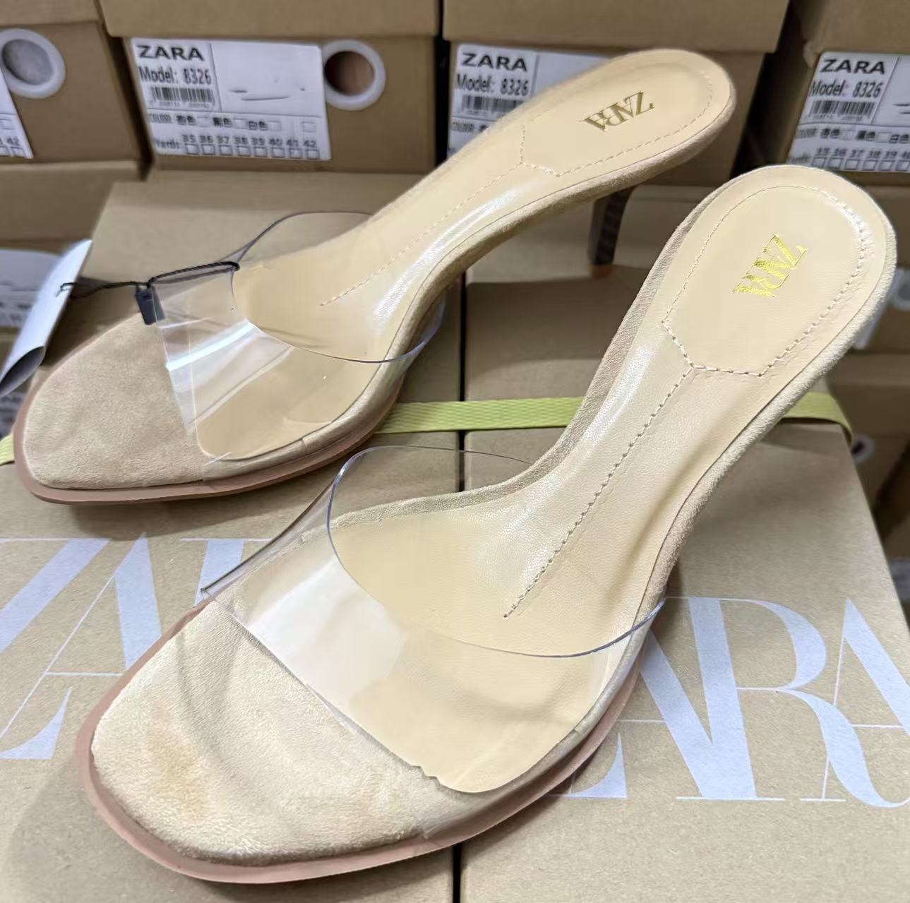 2024 summer sandals for women wearing thin heels, high heels, transparent one-piece slippers, crystal heel sandals for women 2024 summer sandals for women wearing thin heels, high heels, transparent one-piece slippers, crystal heel sandals for women