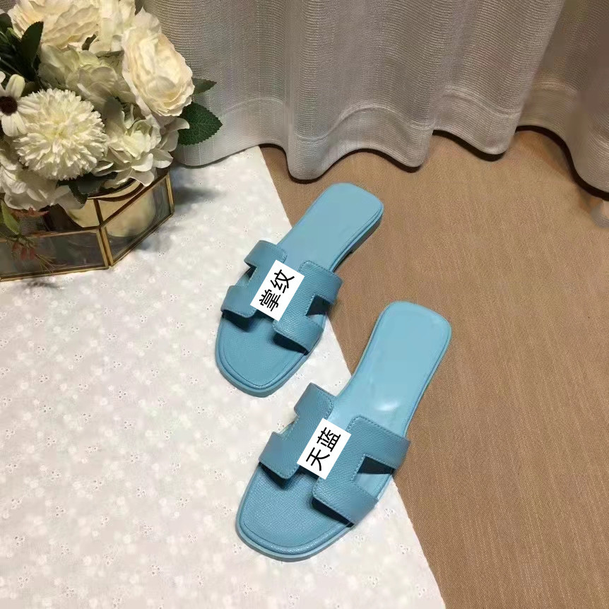 2025 New European and American Summer Genuine Leather Casual Slippers for Women's Fashion Outerwear Versatile Flat Bottom Straw Sandals 2025 New European and American Summer Genuine Leather Casual Slippers for Women's Fashion Outerwear Versatile Flat Bottom Straw Sandals