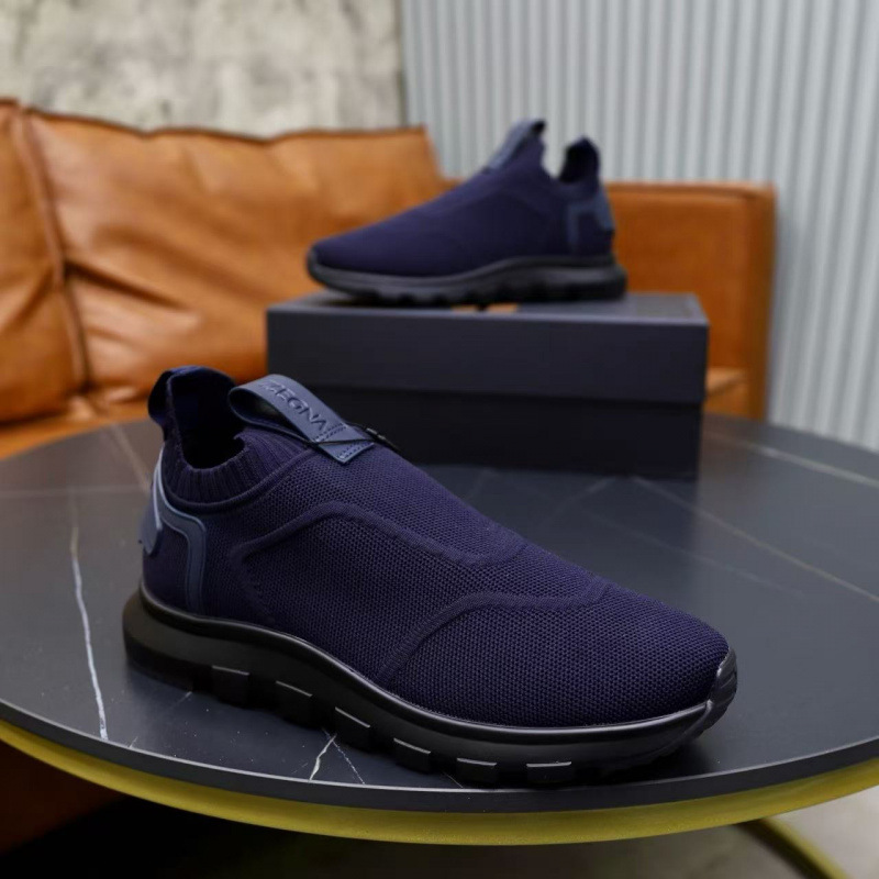 European and American trendy men's fashionable and versatile casual sports shoes with fly woven mesh surface, thick sole, lazy fit, breathable running dad shoes European and American trendy men's fashionable and versatile casual sports shoes with fly woven mesh surface, thick sole, lazy fit, breathable running dad shoes