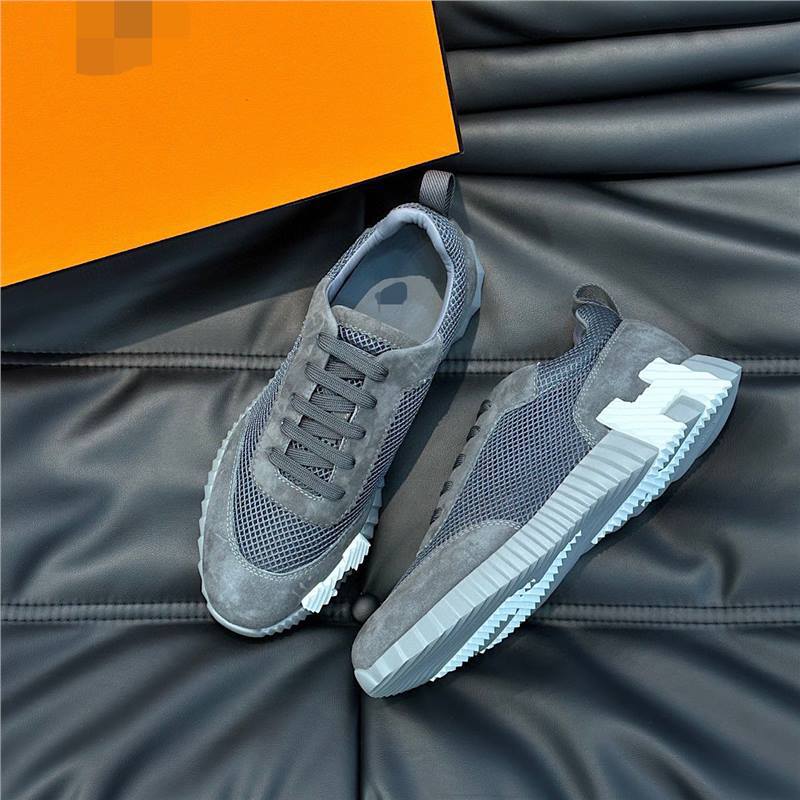 Guangzhou goods European new cowhide splicing canvas breathable lace up casual board shoes for foreign trade men's shoes Guangzhou goods European new cowhide splicing canvas breathable lace up casual board shoes for foreign trade men's shoes