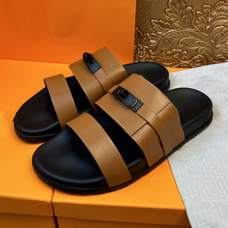 Soft soled slippers for men's summer fashion brand, light luxury leather, breathable outer casual shoes, European station, anti slip, British one-piece mop Soft soled slippers for men's summer fashion brand, light luxury leather, breathable outer casual shoes, European station, anti slip, British one-piece mop