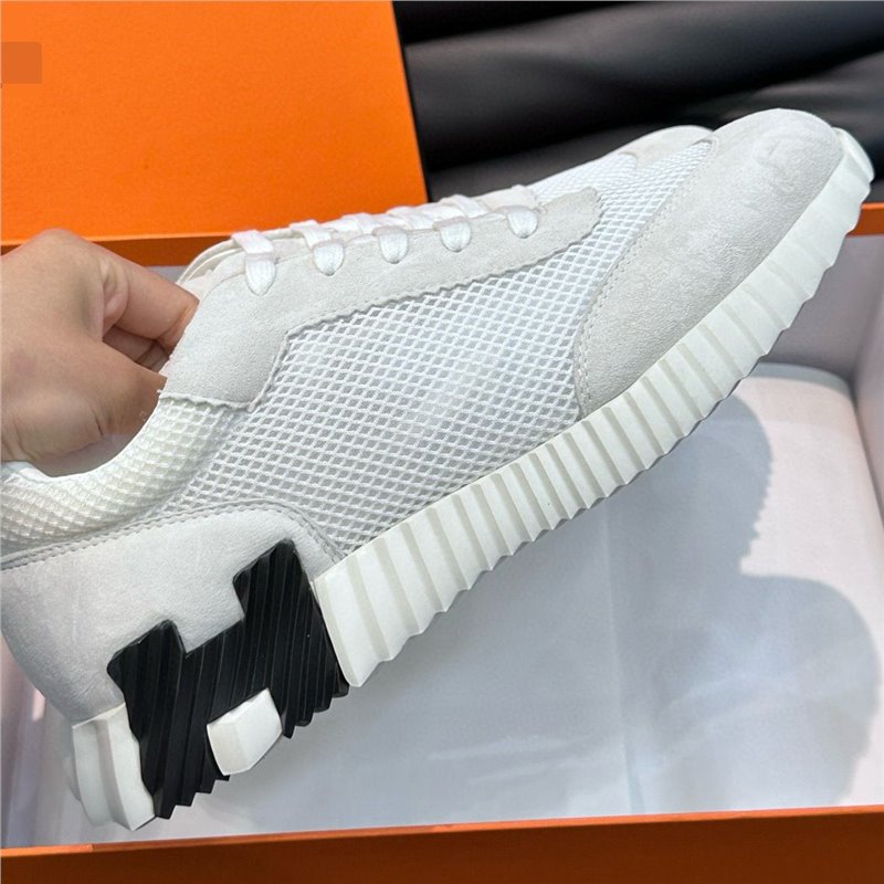 Guangzhou goods European station new cowhide splicing canvas fashionable breathable lace up casual board shoes for men Guangzhou goods European station new cowhide splicing canvas fashionable breathable lace up casual board shoes for men