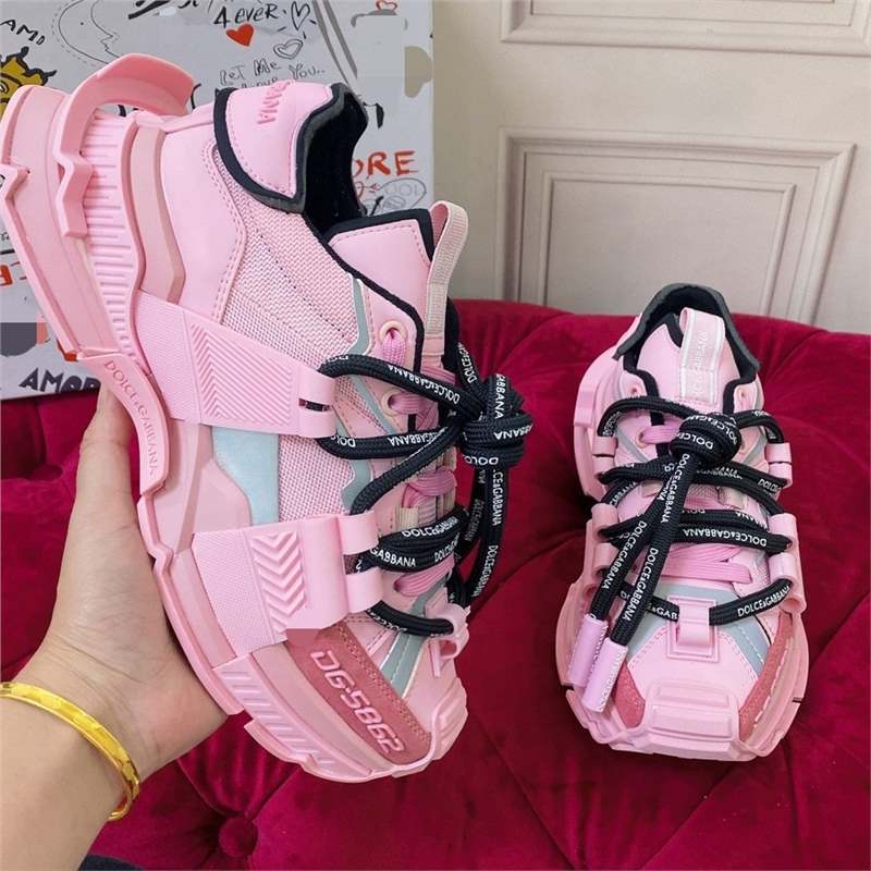 High end D Home 2025 New Dad Shoes with Thickened Inner sole Comfortable Casual Shoes Fashion Color blocked Sports Women's Shoes