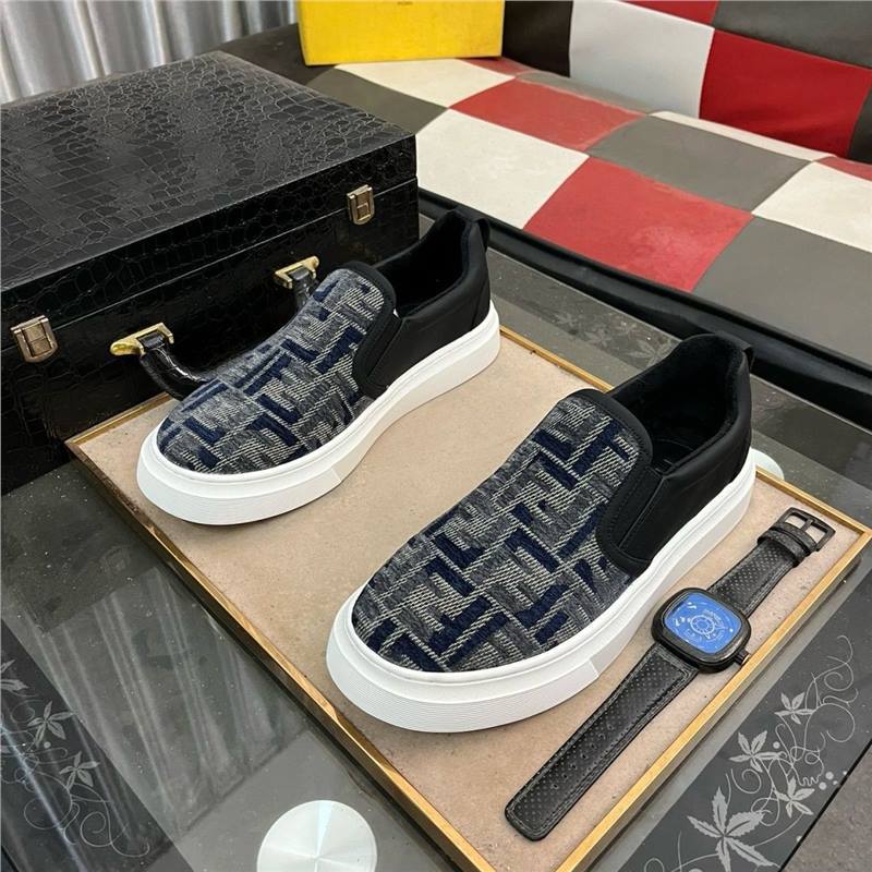 2025 New Fashionable Canvas Shoes Breathable Casual Shoes Men's Versatile Shoes Trendy Korean Version Lazy Sneakers 2025 New Fashionable Canvas Shoes Breathable Casual Shoes Men's Versatile Shoes Trendy Korean Version Lazy Sneakers
