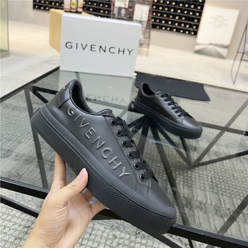 2025 New Jifan Home High end Version Fluorescent Thick soled Fashion White Shoes Men's Shoes Low cut Board Shoes Leather Shoes Casual 2025 New Jifan Home High end Version Fluorescent Thick soled Fashion White Shoes Men's Shoes Low cut Board Shoes Leather Shoes Casual