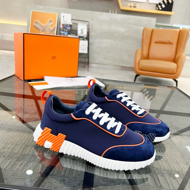 Europe 2025 leisure new men's shoes, genuine leather breathable sports and leisure shoes, versatile and high-end Europe 2025 leisure new men's shoes, genuine leather breathable sports and leisure shoes, versatile and high-end