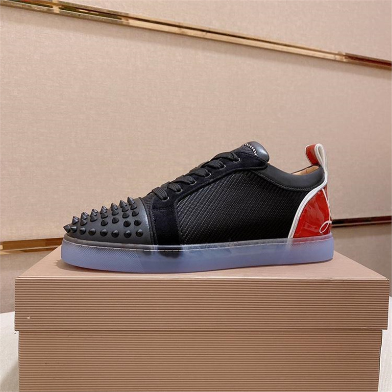 Hot selling men's shoes on the European platform, trendy brand leather casual sports shoes, European low cut rivet leather shoes, handsome red soled board shoes Hot selling men's shoes on the European platform, trendy brand leather casual sports shoes, European low cut rivet leather shoes, handsome red soled board shoes