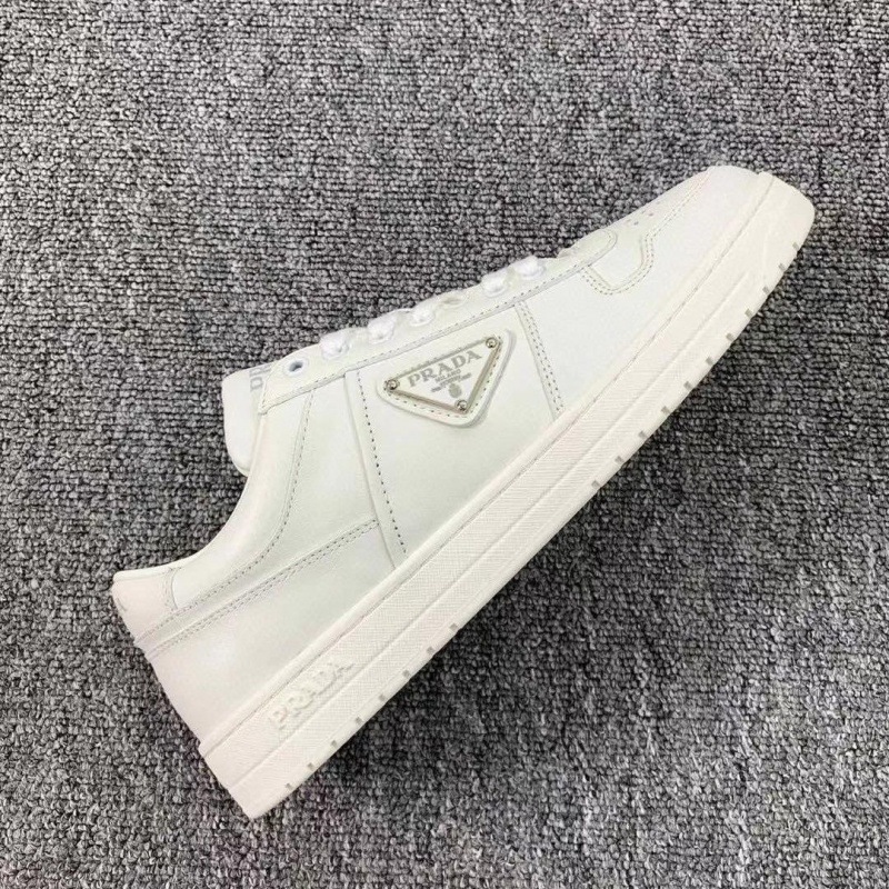 European Versatile 2024 New Summer Leather Thick Bottom Sports Breathable White Shoes Sports Shoes Men's Shoes Fashion European Versatile 2024 New Summer Leather Thick Bottom Sports Breathable White Shoes Sports Shoes Men's Shoes Fashion