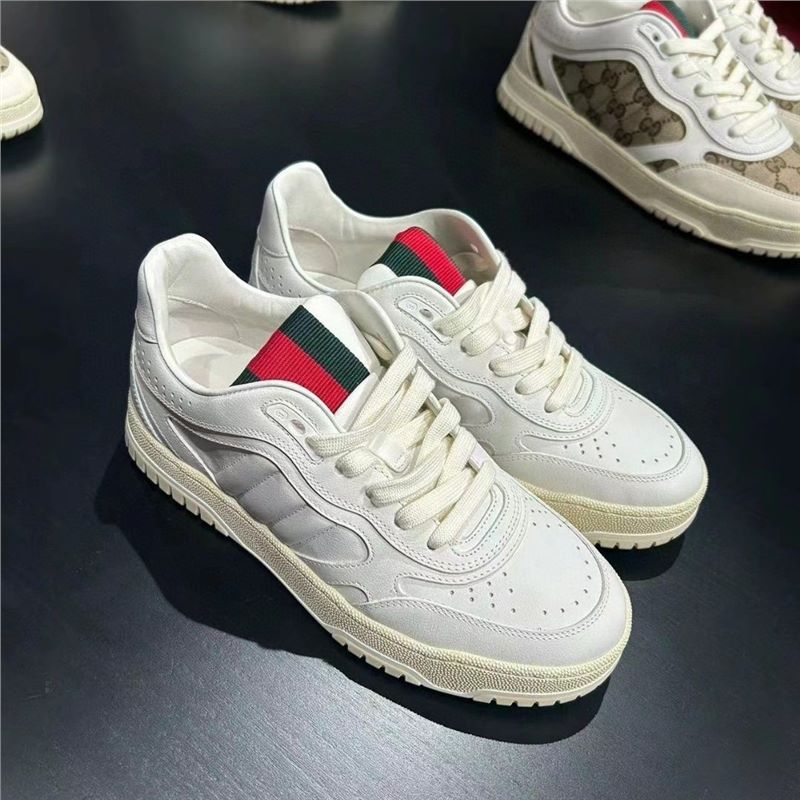 2024 New Thick soled Couple's Little White Shoe Board Lace up Sports Versatile Casual Shoes Retro Small Board Shoes Trendy 2024 New Thick soled Couple's Little White Shoe Board Lace up Sports Versatile Casual Shoes Retro Small Board Shoes Trendy