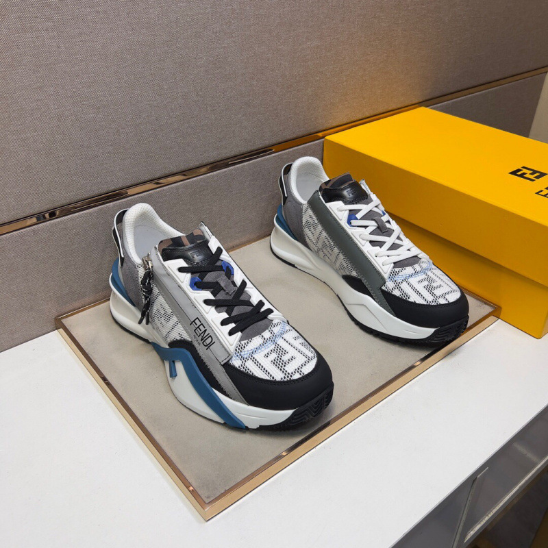 A men's casual shoe with a high rate of return for the Korean version of the 2025 European Station trend and leisure A men's casual shoe with a high rate of return for the Korean version of the 2025 European Station trend and leisure