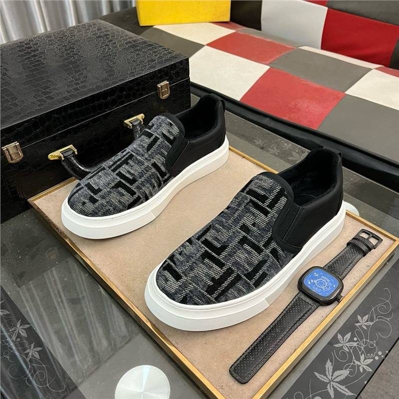 2025 New Fashionable Canvas Shoes Breathable Casual Shoes Men's Versatile Shoes Trendy Korean Version Lazy Sneakers