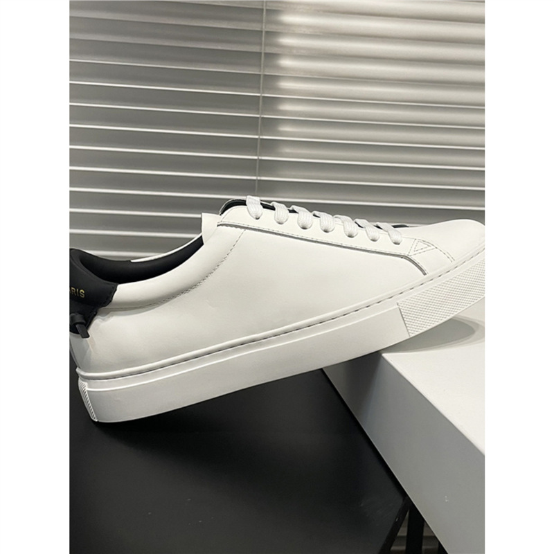 2025 European and American new men's shoes Jijia low top white shoes Korean version simple youth versatile casual leather couple shoes 2025 European and American new men's shoes Jijia low top white shoes Korean version simple youth versatile casual leather couple shoes