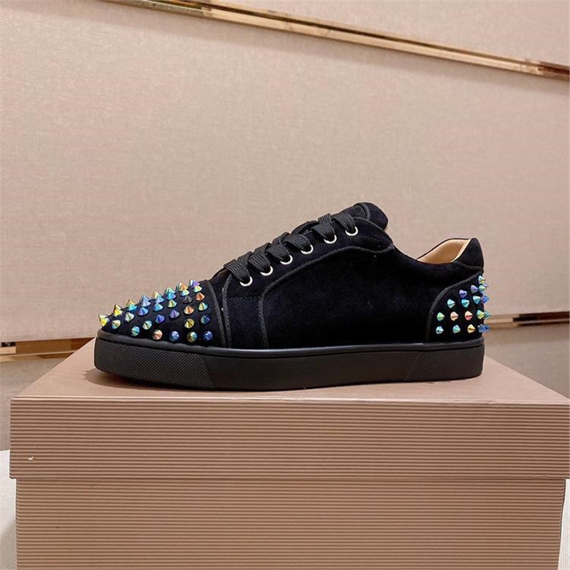 Hot selling men's shoes on the European platform, trendy brand leather casual sports shoes, European low cut rivet leather shoes, handsome red soled board shoes Hot selling men's shoes on the European platform, trendy brand leather casual sports shoes, European low cut rivet leather shoes, handsome red soled board shoes